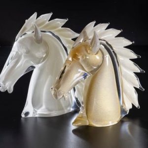 Horse's Head Medium White